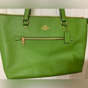 Coach Vibrant Green Tote Bag- Authentic New